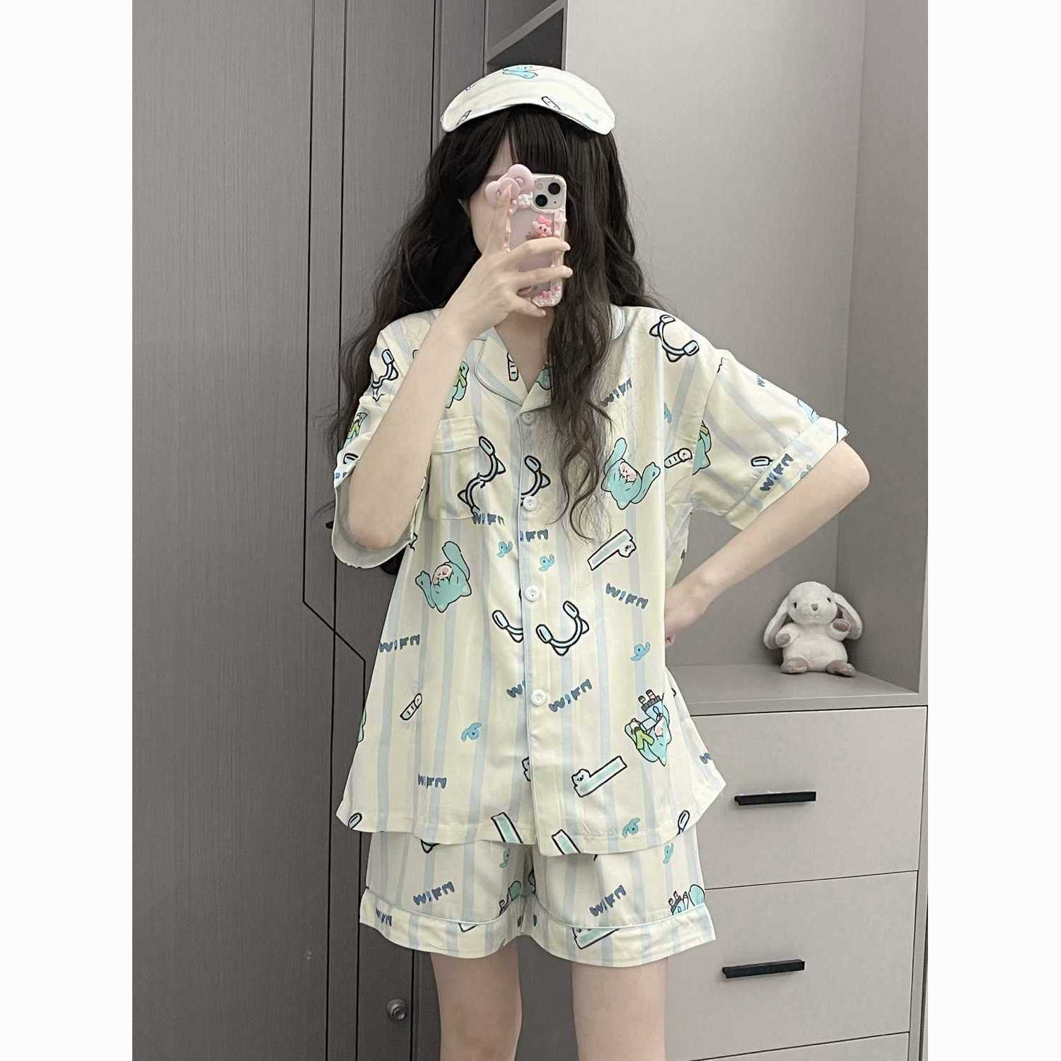Cartoon Japanese-Style Hatsune - огляд і ціна Summer Clothing Gifts